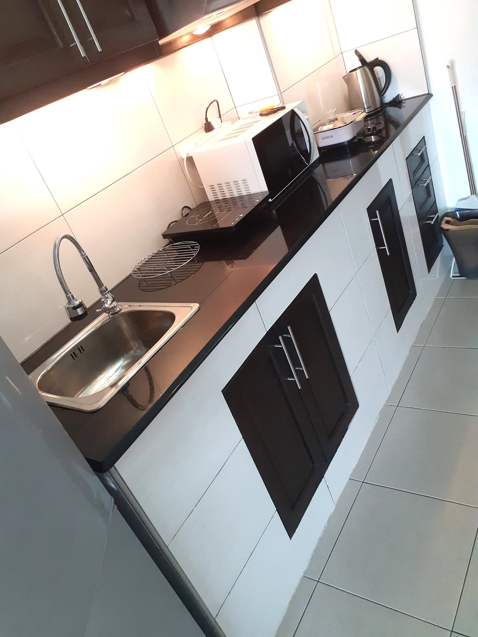 Beachfront Condo, Rayong Condochain, Mae Ramphueng Beach — photo 10