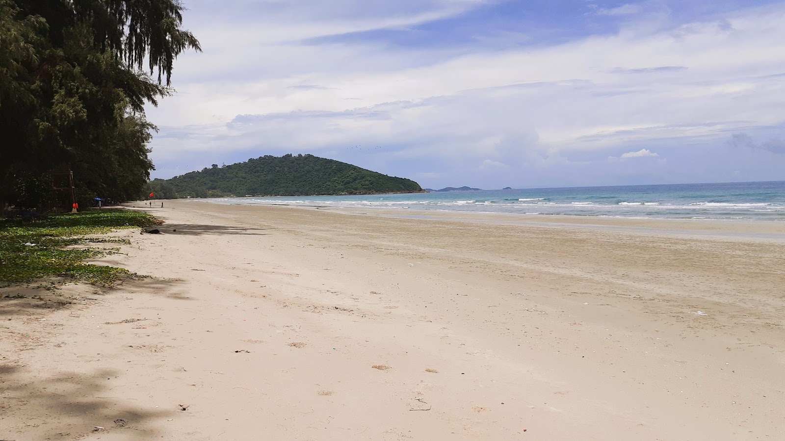 Beachfront Condo, Rayong Condochain, Mae Ramphueng Beach — photo 16
