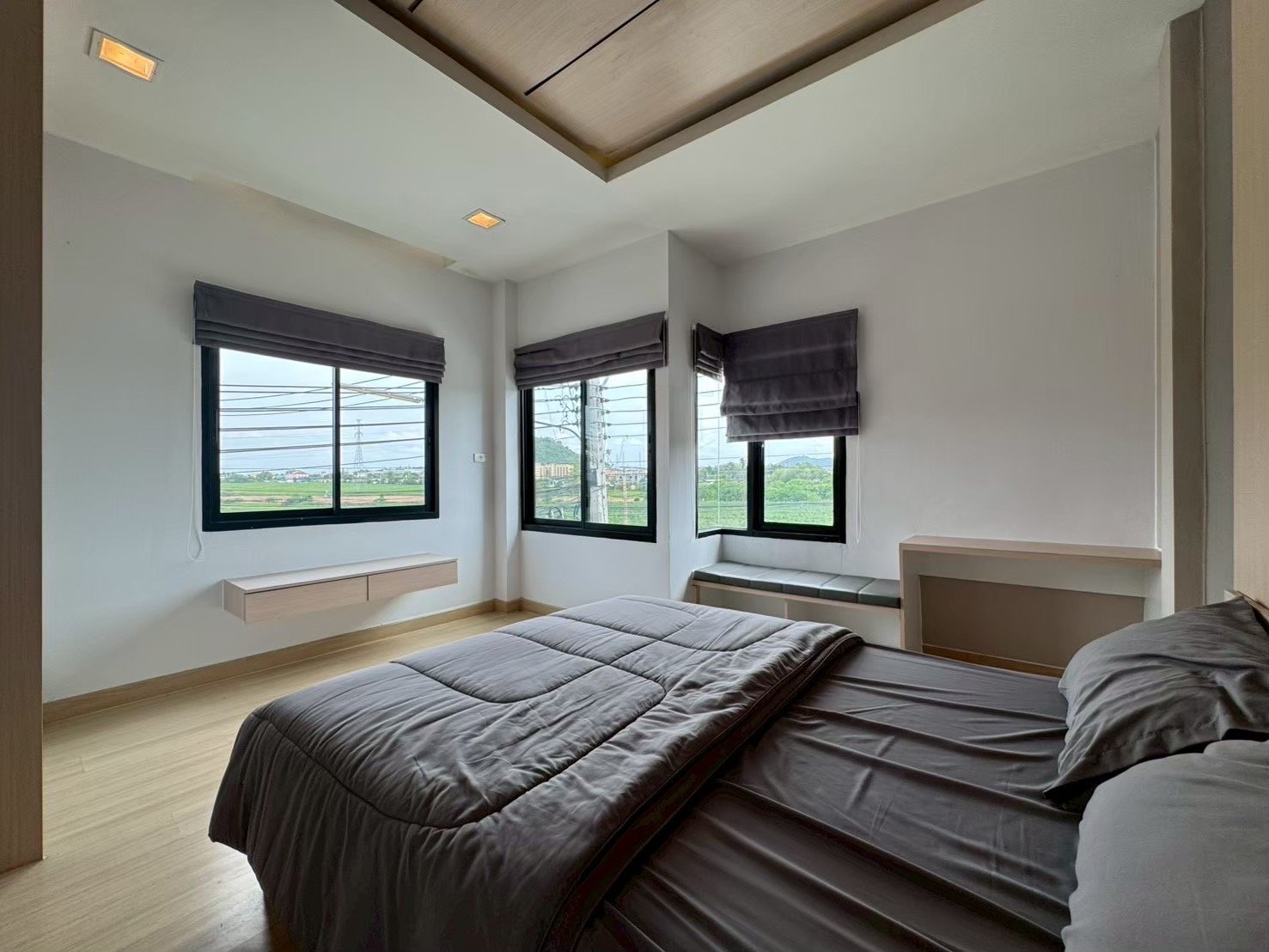 2-Storey Townhouse, Emus Village, Bo Win — photo 12