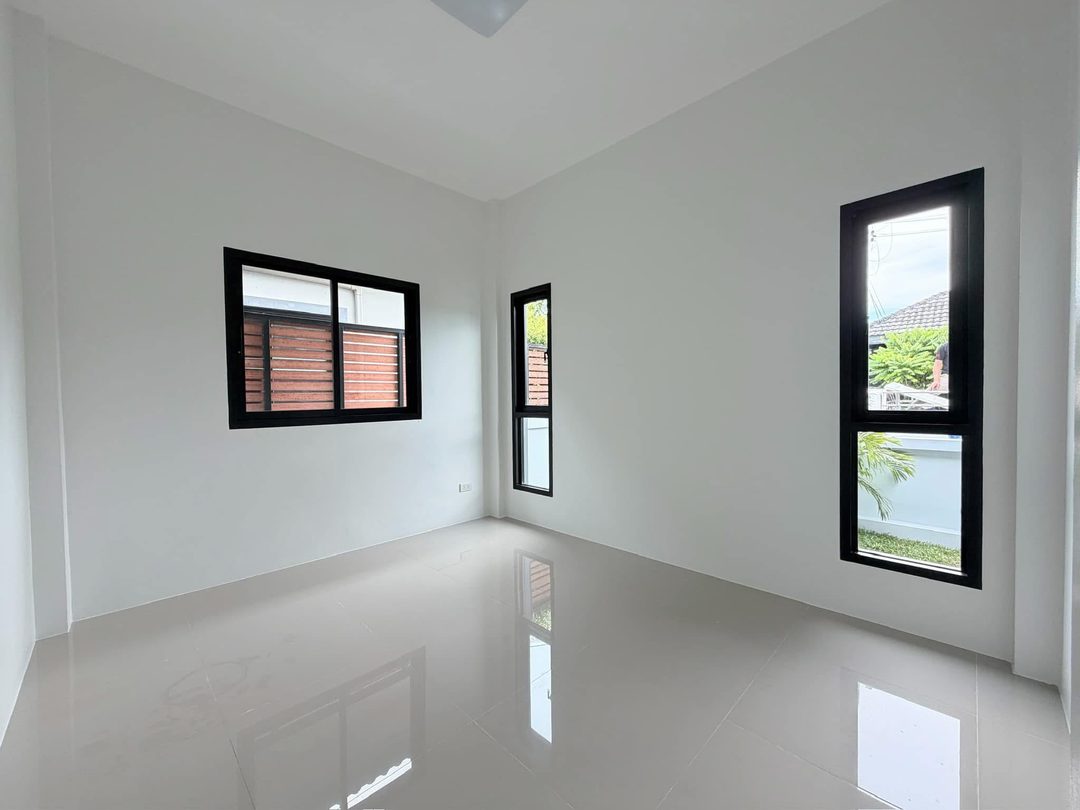 Single house near Hemaraj Nong Lalok, Ban Khai — photo 10