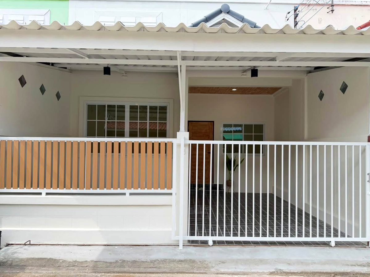 House, Hong Saran Village, Map Ta Phut, Rayong