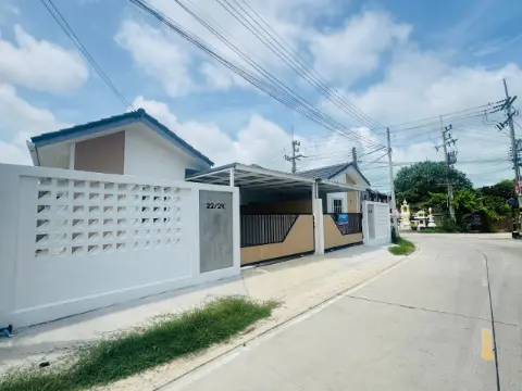 Single-storey house near Rayong bus terminal, Thap Ma — photo 2