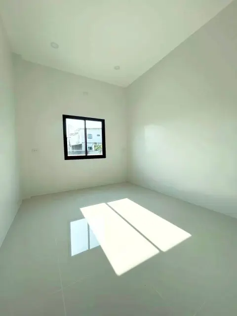 New premium house, Baan Mangmee Sri Nakhon Soi 6, Nikhom Phatthana — photo 14