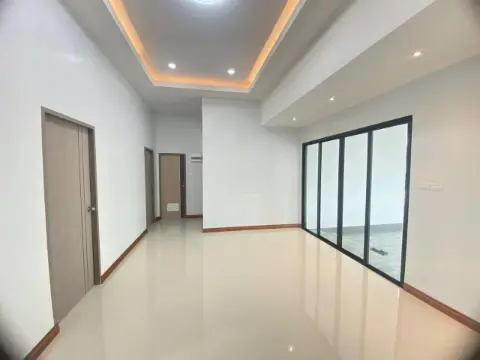New premium house, Baan Mangmee Sri Nakhon Soi 6, Nikhom Phatthana — photo 18