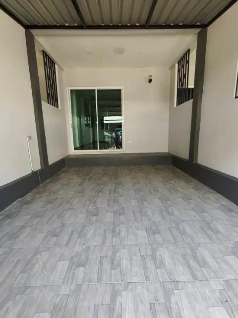 2-Storey House for Rent, The Peak Village, Map Yang Phon — photo 2