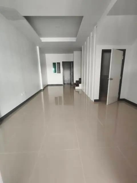 2-Storey House for Rent, The Peak Village, Map Yang Phon — photo 3