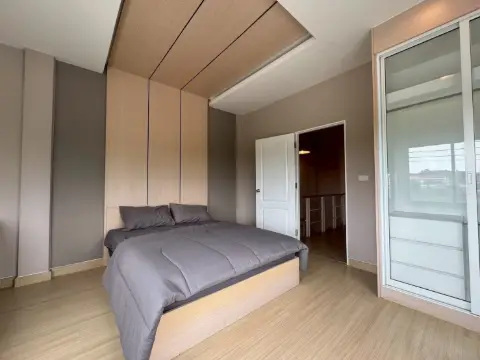 2-Storey Townhouse, Emus Village, Bo Win — photo 4