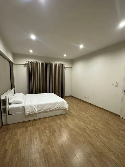 Large detached house, Sapthanee Green Ville, Ta Khan, Ban Khai — photo 9