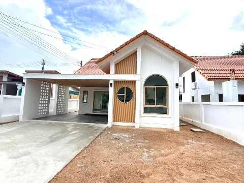 House, Phana Nikhom, Nikhom Phatthana — photo 1